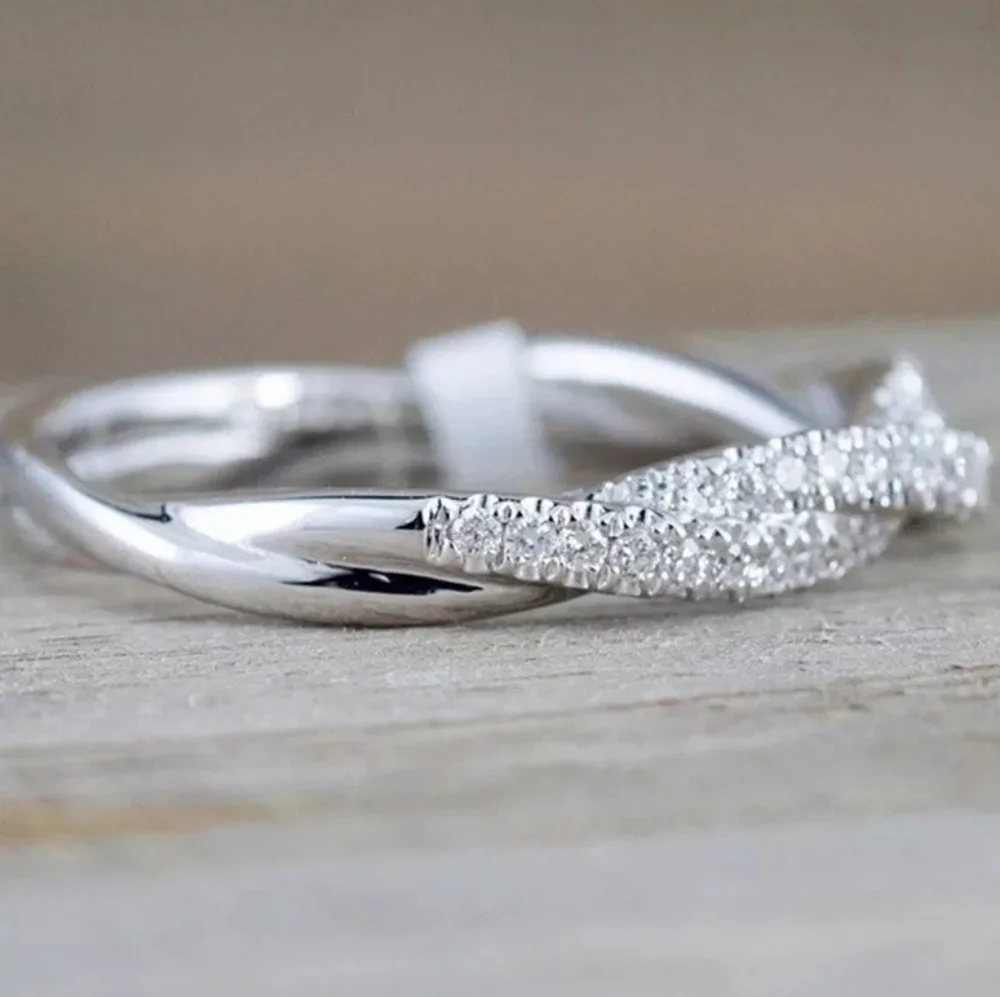 Charm Silver Twisted Rope Dazzling Diamonds Ring - Picture 4 of 5